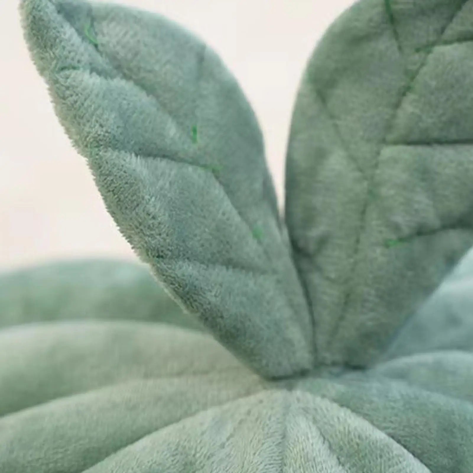 Halloween Thickened Pet Bed Enclosed Cat Nest Warm Cat Bed Pumpkin Shape Pet Sleeping House For Cats Washable Cat Sleeping Bed